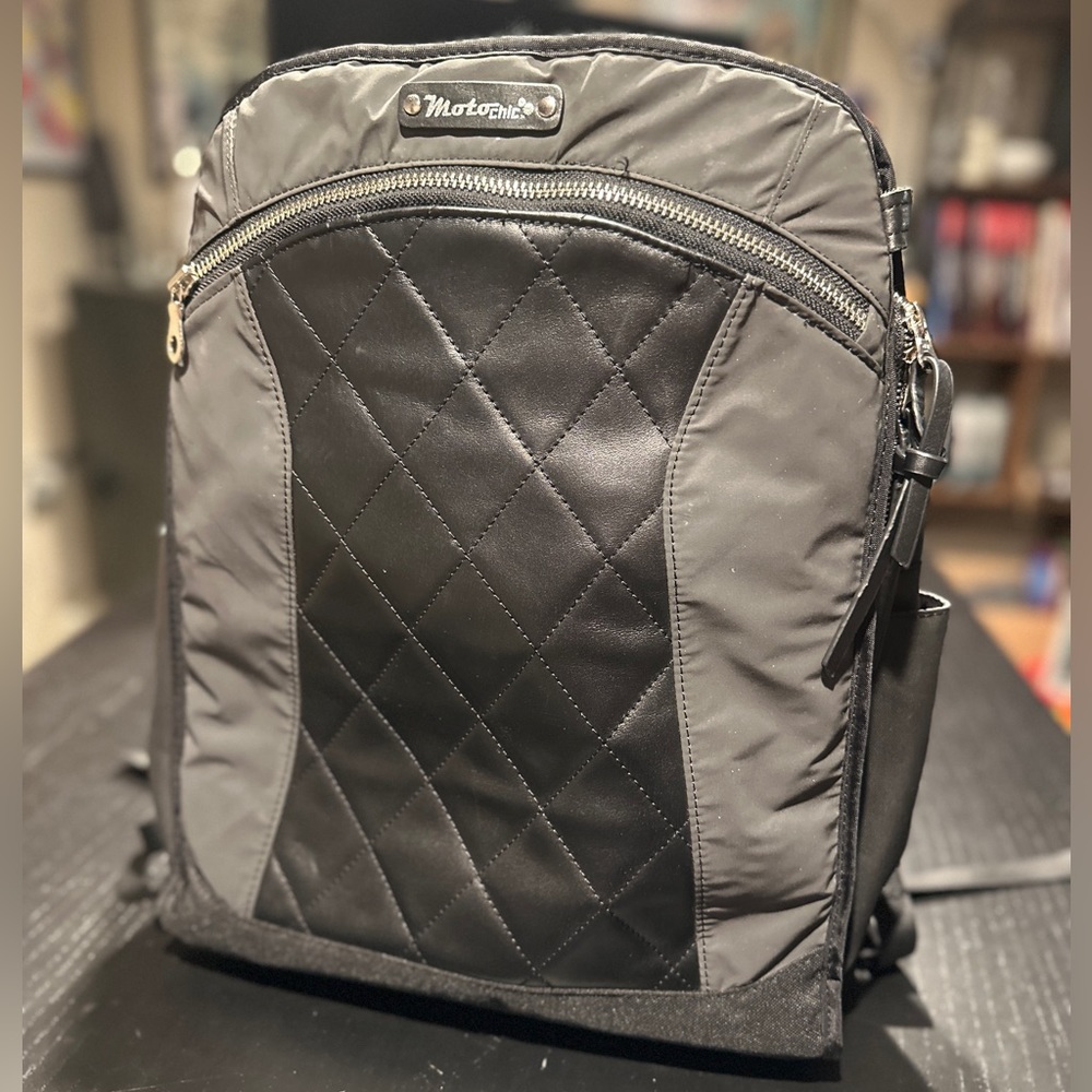 Motochic Lauren convertible backpack tote for motorcyclists ~ fits laptop
